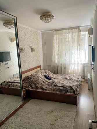 Двухкомнатная квартира в кирпичном доме напротив парка Горького Odessa