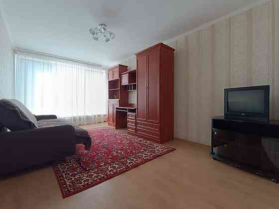 Оренда Квартира 1-кімнатна, 8/16 поверх на Князя Романа Мстиславича, 12 Киев