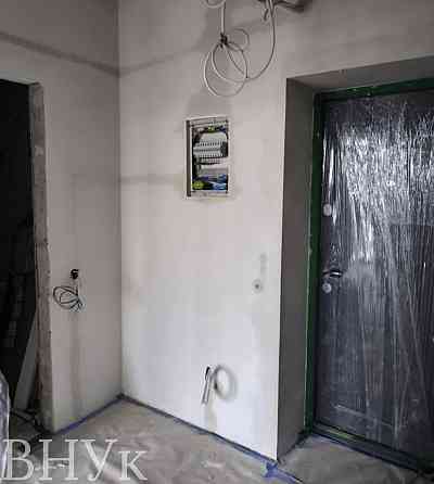 Продаж Квартира 1-кімнатна, 6/7 поверх на Богомольця Ужгород