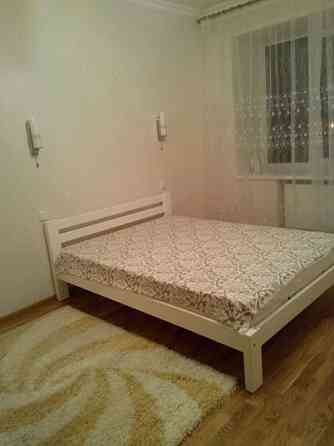 Оренда Квартира 2-кімнатна, 4/16 поверх на ул. Комбинатная, 25 Київ