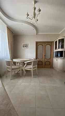 Продаж Квартира 2-кімнатна, 15/25 поверх на Бакинська вул., д. 37-В Київ