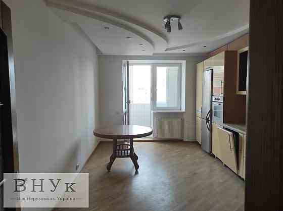 Продаж Квартира 4-кімнатна, 4/6 поверх на вул. Котляревського І. Ternopil'