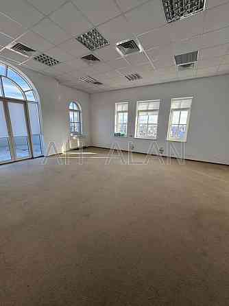 Оренда офісне приміщення на Володимирська вул., 38 приміщень - 5, поверх - 8/8 Kiev