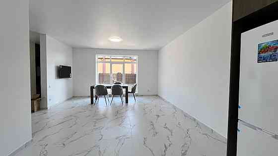 Оренда Будинок 2-кімнатний на вул. Гайдамацька Запитів