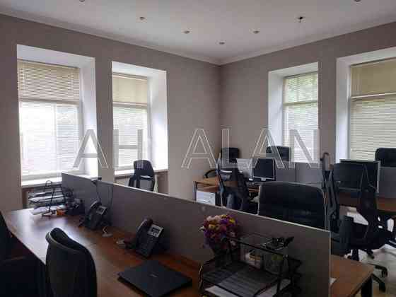 Оренда офісне приміщення на Воздвиженська вул., 21/23 приміщень - 4, поверх - 2/4 Київ