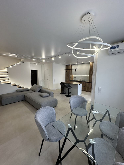 Продаж Квартира на улица Тролейбусна Львів - фото 2