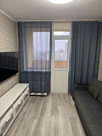 Оренда Квартира 1-кімнатна, 14/25 поверх на вул.Лобачевського, 7 Киев