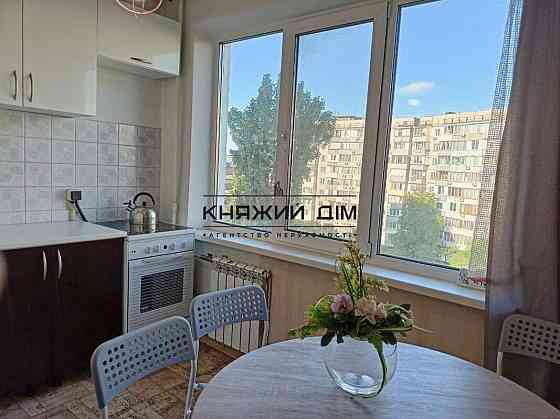 Продаж 3 - кімнатної квартири Оболонський район Код: № 21146959 Київ