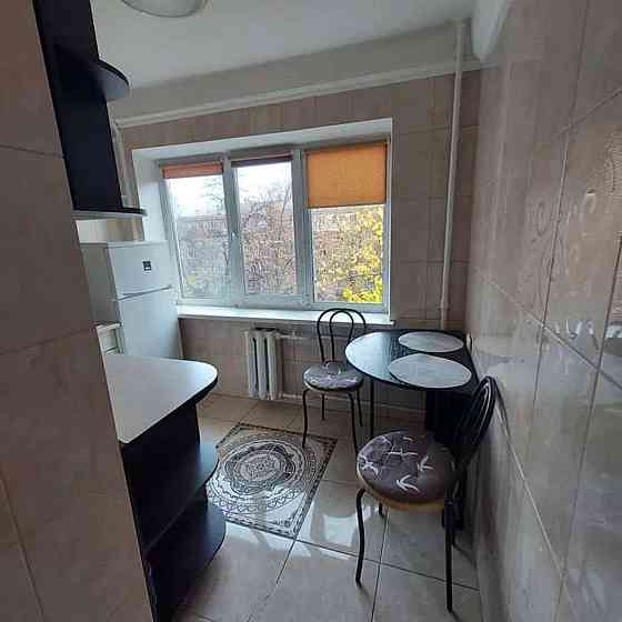 Оренда Квартира 1-кімнатна, 4/5 поверх на Данила Щербаківського, 39 Киев