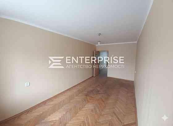 Продаж Квартира 2-кімнатна, 3/5 поверх на вул. Святошинська Вишневе