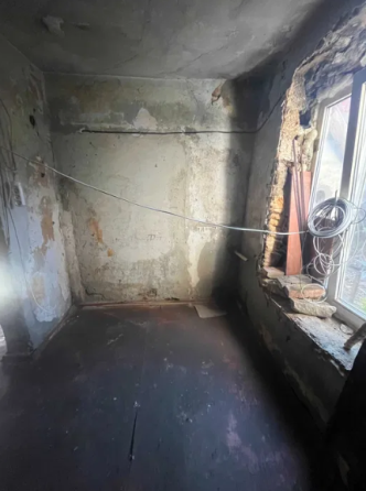 Продам 2-х кімнатну квартиру під ремонт (вул. Чорноморського козацтва) Одеса