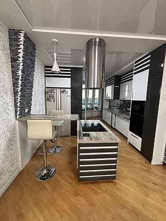 Оренда Квартира 1-кімнатна, 21/25 поверх на Петра Григоренка, 22/20 Київ