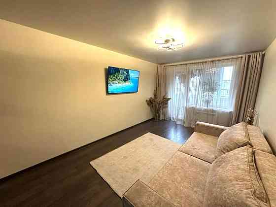 Продаж Квартира 2-кімнатна, 9/9 поверх на Газеты Правда пр., 1 Dnipro