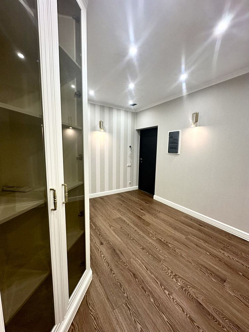 Продаж Квартира 3-кімнатна, 15/26 поверх на Михайла Бойчука вул., д. 41б Kiev - photo 2