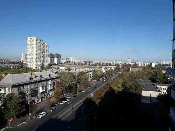 Оренда Квартира 2-кімнатна, 10/16 поверх на ул. Ялтинская Київ