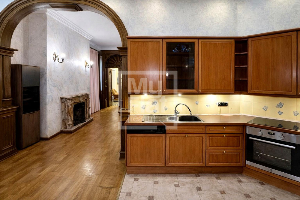 Продаж Квартира 6-кімнатна, 6/7 поверх на вул. Хмельницкого Богдана Kiev - photo 6