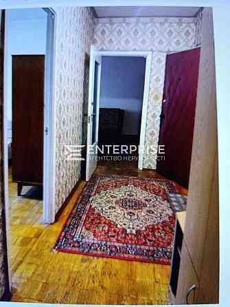 Продаж Квартира 2-кімнатна, 2/16 поверх на вул. Харківське шосе Київ