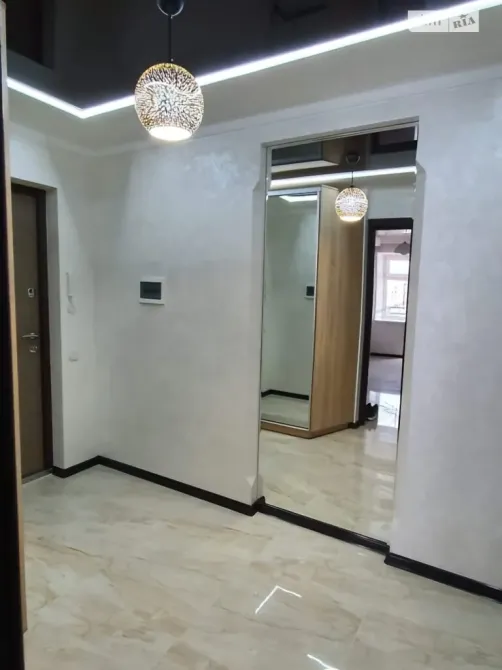 For sale 1-room Apartment 42 sq.m Злуки Ternopil' - photo 3