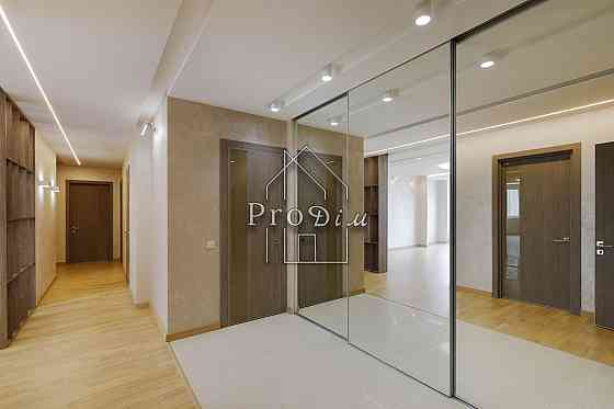 Продаж Будинок 4-кімнатний на Чавдар Єлизавети вул., 13 Київ