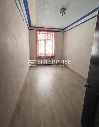 Продаж Квартира 3-кімнатна, 2/7 поверх на вул. Берестейський Київ