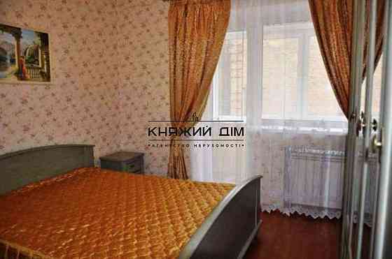 Продаж 2-кімнатної роздільної квартири на Подолі, код 21146918 Киев