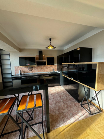 Аренда 2к Квартира 60 кв.м Микільсько-ботанічна Киев