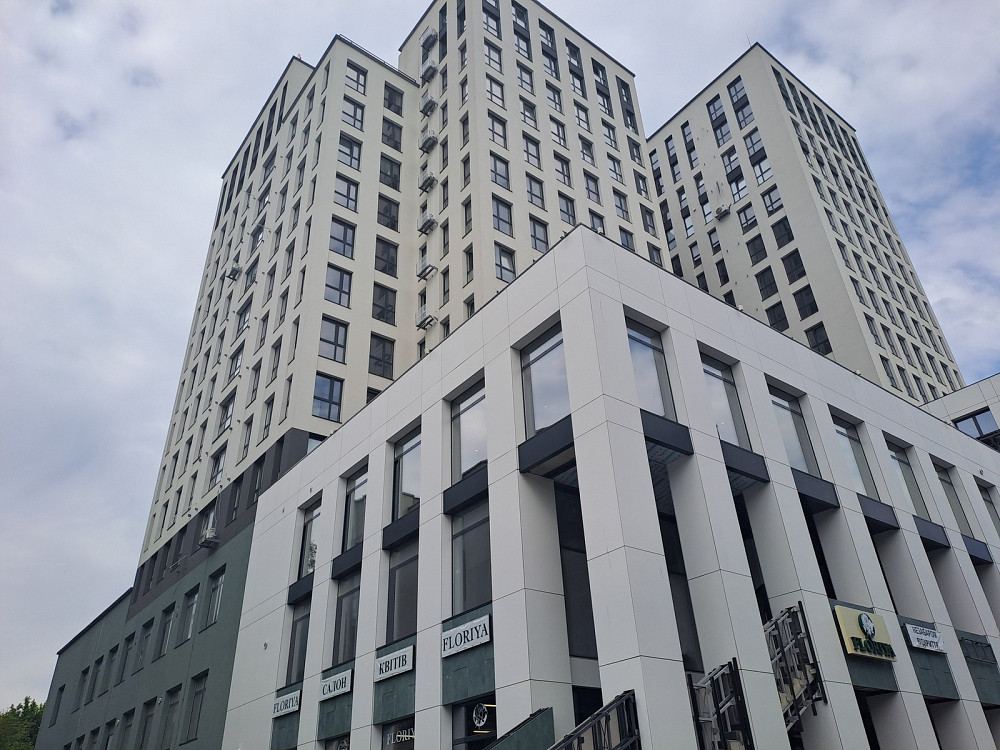 Продаж торгове приміщення на вул. Шептицького Митрополита поверх - 2/15 Тернополь - изображение 1