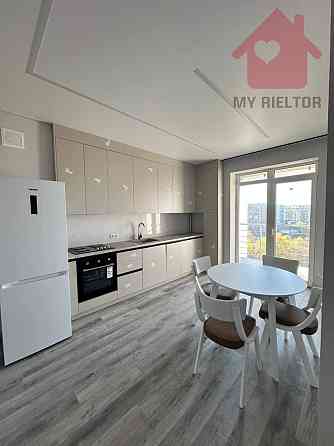 Продаж двокімнатної квартири по вул.Богомольця Uzhhorod