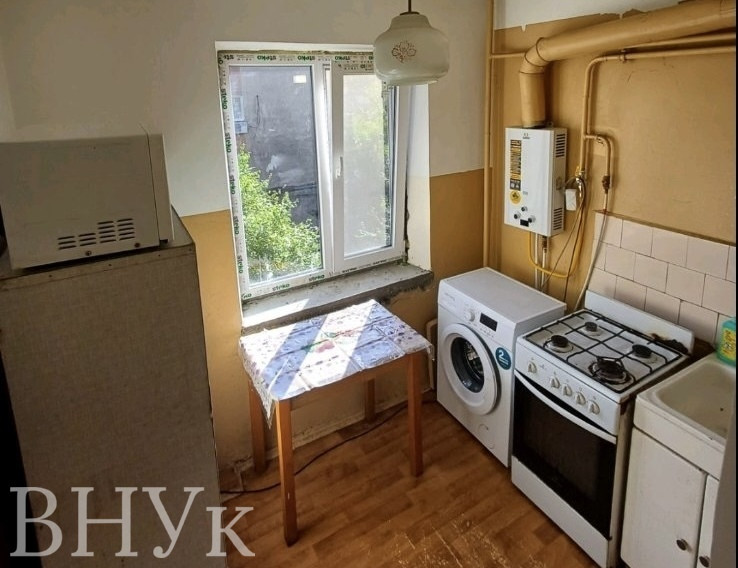 Продаж Квартира 3-кімнатна, 3/5 поверх на Проспект Свободи Uzhhorod - photo 4