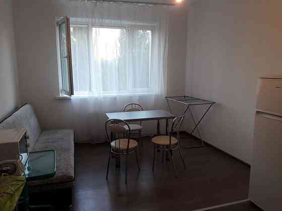 Оренда Квартира 2-кімнатна, 6/22 поверх на Панельная ул., 7 Киев