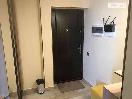 Оренда Квартира 1-кімнатна, 4/10 поверх на ул. Глубочицкая Киев