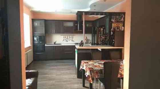 Продаж 2-поверховий Будинок з ділянкою 6 сот 215 кв.м   Бориспіль