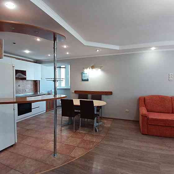 Большая 3-комнатная квартира с ремонтом Таирова Одеса