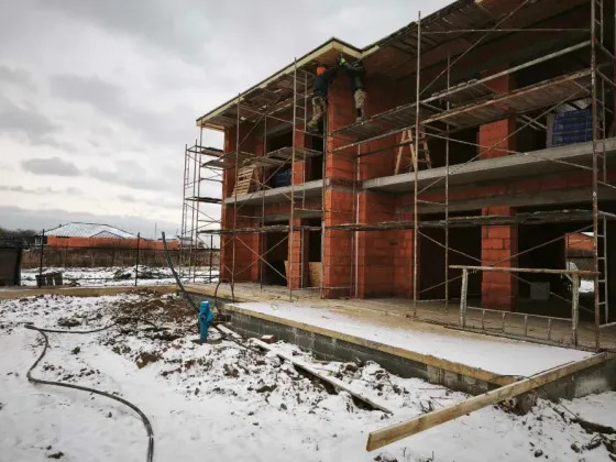 Продаж 2-поверховий Дуплекс з ділянкою 3.5 сот 140 кв.м 4 кімн. на Мінська Ужгород