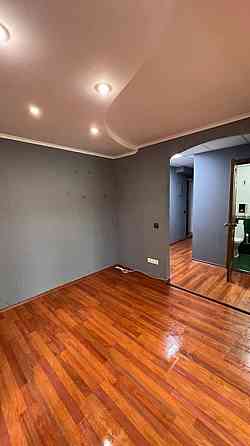 Оренда Квартира 2-кімнатна, 1/5 поверх на Кловський Узвіз, 14б Київ