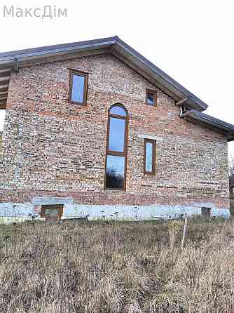 Продаж Будинок 7-кімнатний на вул. Тернопільська Ternopil'