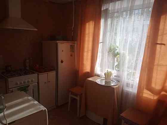 Продаж Квартира 2-кімнатна, 1/4 поверх Київ