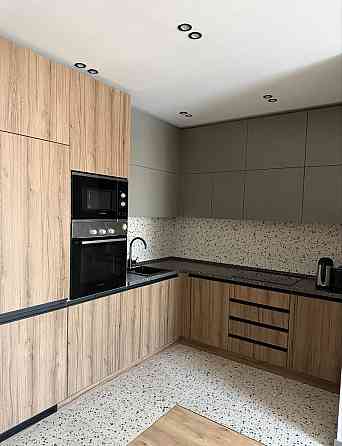 Продаж Квартира 1-кімнатна, 12/26 поверх на Зарічна вул., д. 2 Kiev