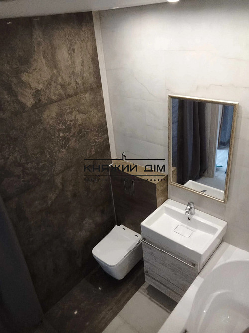 Продаж Квартира 2-кімнатна, 27/27 поверх на Вишняковская ул. Київ - фото 11