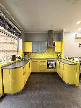 Продаж Квартира 3-кімнатна, 5/18 поверх на вул. Науки Харків