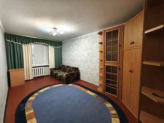 Оренда Квартира 1-кімнатна, 1/9 поверх на Райдужна, 3а Київ