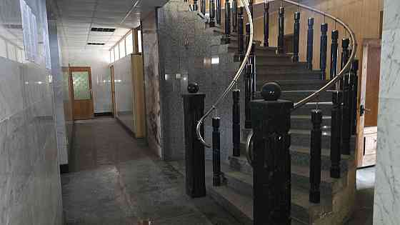 Продаж приміщення вільного призначення на Червоних Партизанів 