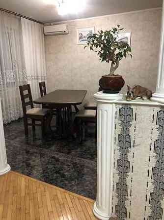 Оренда Квартира 1-кімнатна, 10/16 поверх на ул. Михаила Драгоманова, 14а Київ