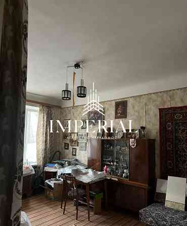 Продаж Квартира 2-кімнатна, 1/5 поверх на вул. Науки Київ