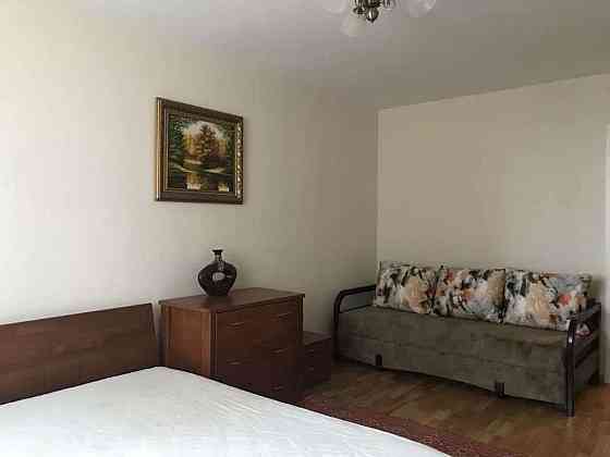 Оренда Квартира 1-кімнатна, 18/26 поверх на ул. Соломии Крушельницкой Kiev