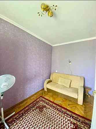 Продаж Квартира 1-кімнатна, 5/5 поверх на вул. Новодарницька, 23 Киев