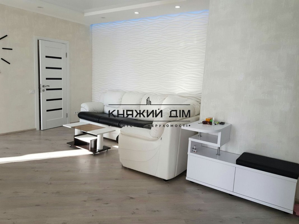 Оренда 3-к квартири, вул. Драгоманова, 2б, Позняки . Код об'єкту: 11126243 Київ - фото 1