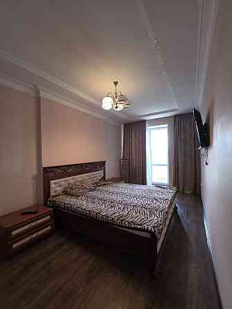 Оренда Квартира 3-кімнатна, 5/10 поверх на Вул. Незалежності, 146 Івано-Франківськ