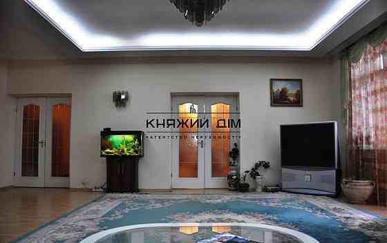 Без комісії! Простора, видова 3-х к. кв. м. Палац Україна. № 21104018 Київ