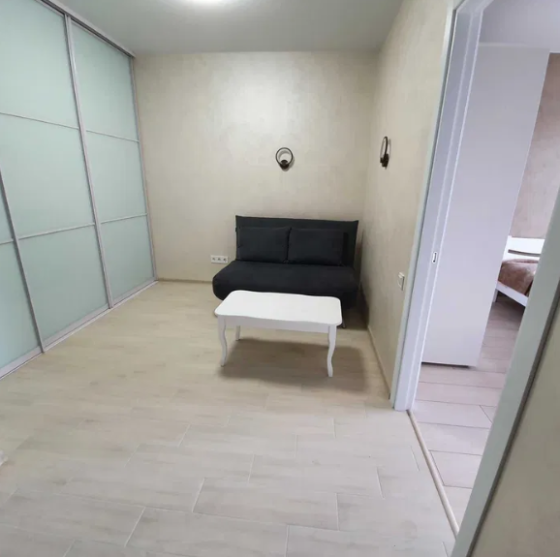 Продам 1-комнатную квартиру с ремонтом в ЖК "54 Жемчужина" Lisky (Kominternivskyi raion)